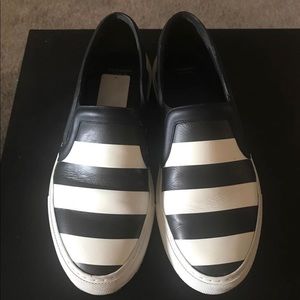 📌PRICE FIRM📌Striped Leather Skate Shoe Authentic